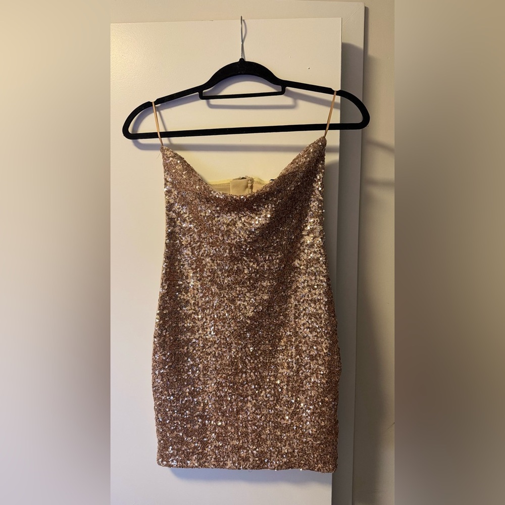New TOPSHOP Gold/Champagne Dress up Strapless Tube Sequin mini dress - Size 6